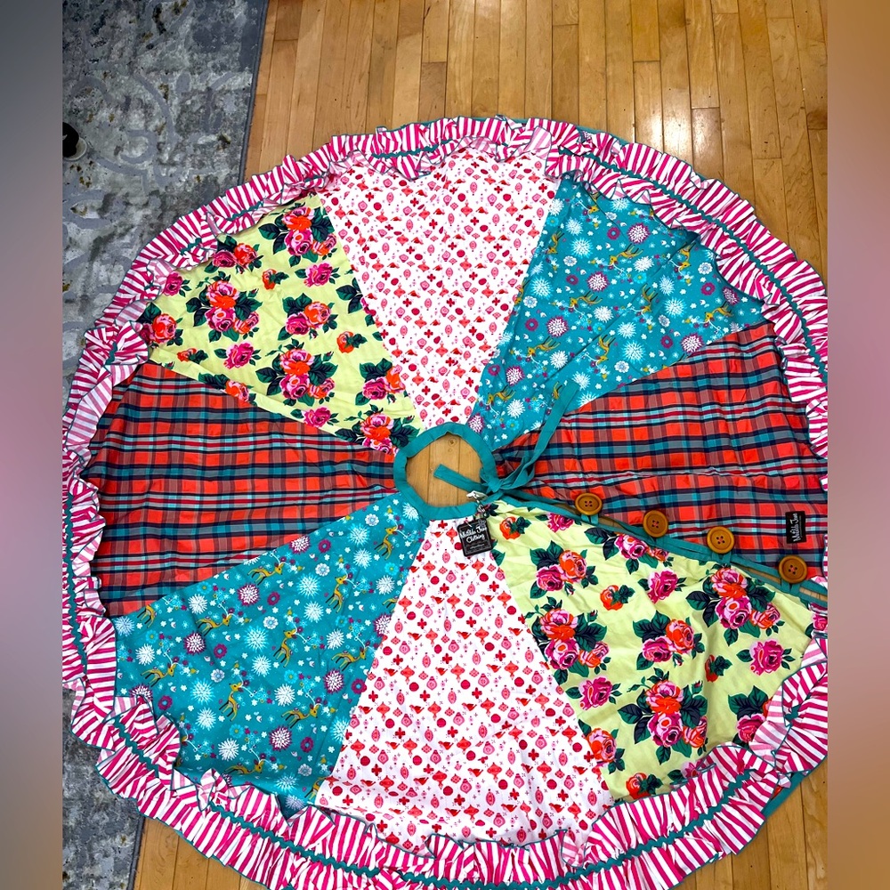 🆕Matilda Jane Colorful Patchwork Round Tree Skirt with Button Closure